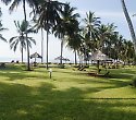 Urlaub am Galu Beach mit Kombisafari Wildes Afrika - 5 Tage/4 Nächte Wildes Afrika Safari Urlaub am Galu Beach mit Kombisafari Wildes Afrika - 5 Tage/4 Nächte Wildes Afrika Safari