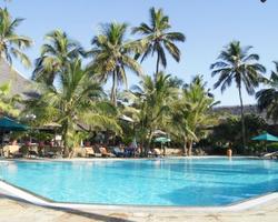 ****Bahari Beach mit Kenia-Safari Wildes Afrika