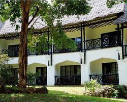 2 Wochen Kenia Familien Reise mit Abenteuersafari - ****Papillon Lagoon Reef