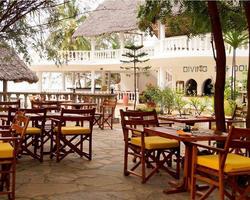 Hotel am Diani Beach mit Kombisafari Wildes Afrika